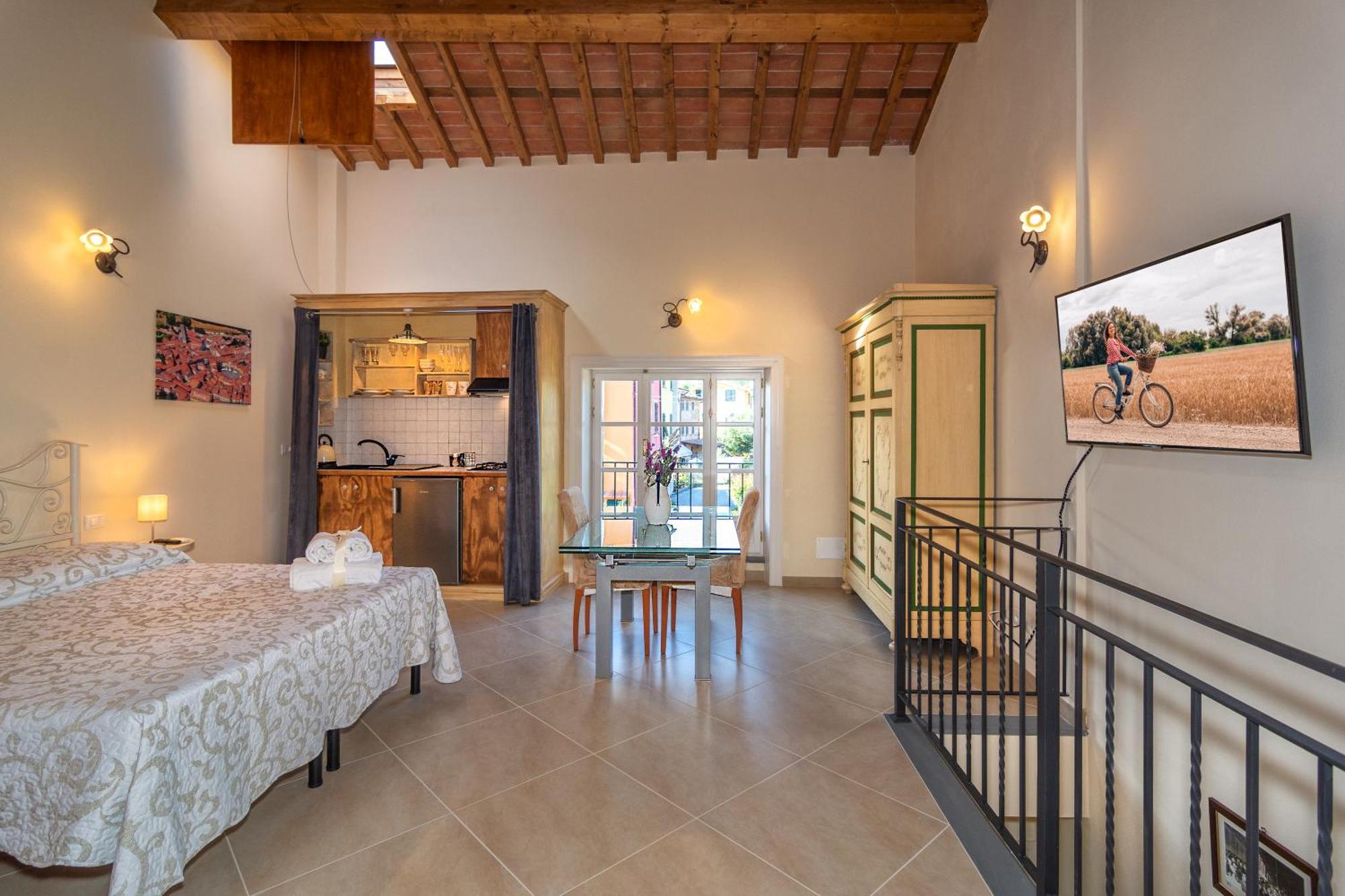 לוקה B&B Il Giardino Dei Poeti And Apartaments מראה חיצוני תמונה