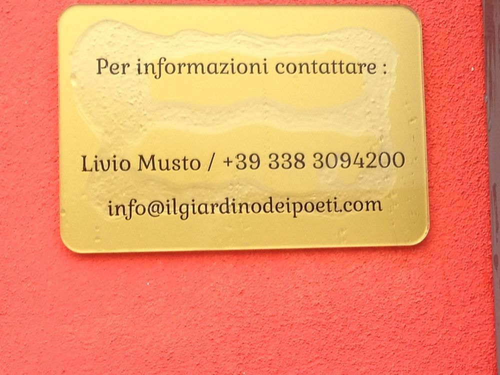 לוקה B&B Il Giardino Dei Poeti And Apartaments מראה חיצוני תמונה